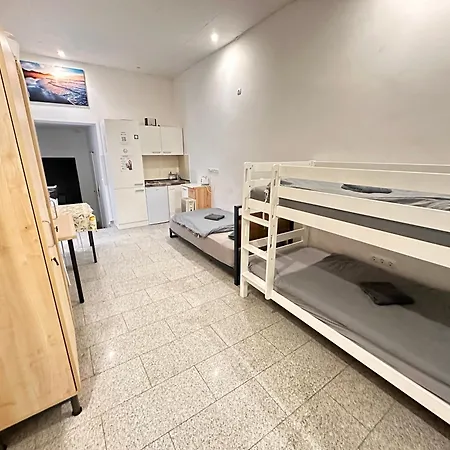 Appartamento Mk 1 - Kostenlose Parkplaetze - In 5 Minuten In Der Stadt - Bis Zu 7 Personen