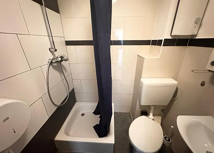 Mk 1 - Kostenlose Parkplaetze - In 5 Minuten In Der Stadt - Bis Zu 7 Personen Apartament